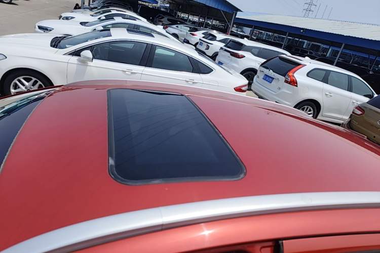 Used Geely Auto Vision X3 2017 1.5L Automatic Luxury Model Roof
