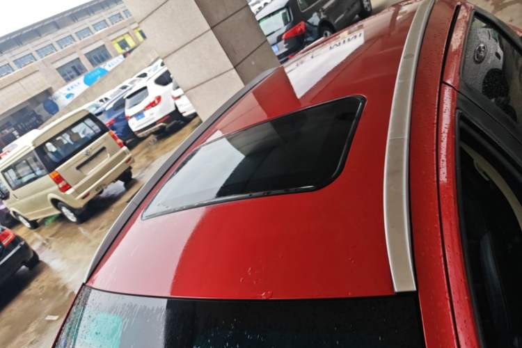 Used Geely Auto Vision X3 2017 1.5L Automatic Luxury Model Roof