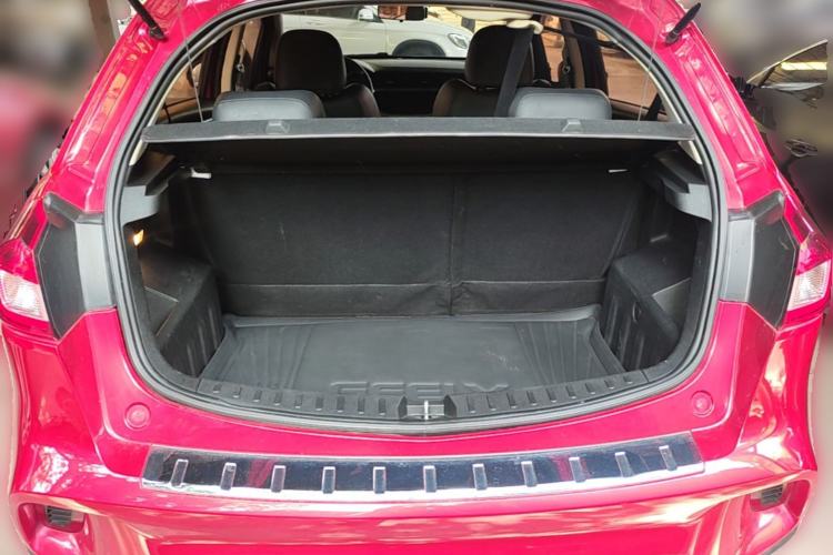 Used Geely Auto Vision X3 2017 1.5L Automatic Elite Model Trunk