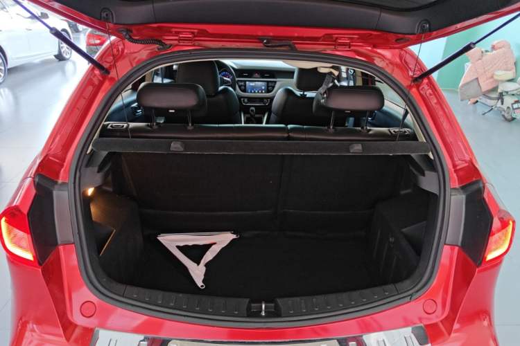 Used Geely Auto Vision X3 2017 1.5L Automatic Luxury Model Trunk