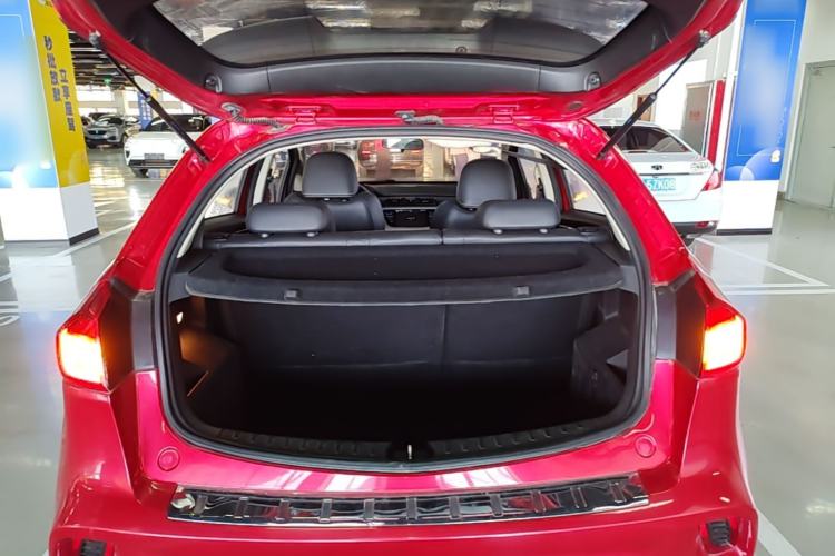 Used Geely Auto Vision X3 2017 1.5L Manual Luxury Model Trunk