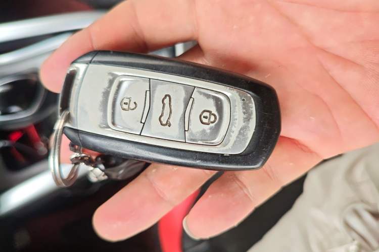 Used Geely Auto Vision X3 2017 1.5L Automatic Elite Model Vehicle Key