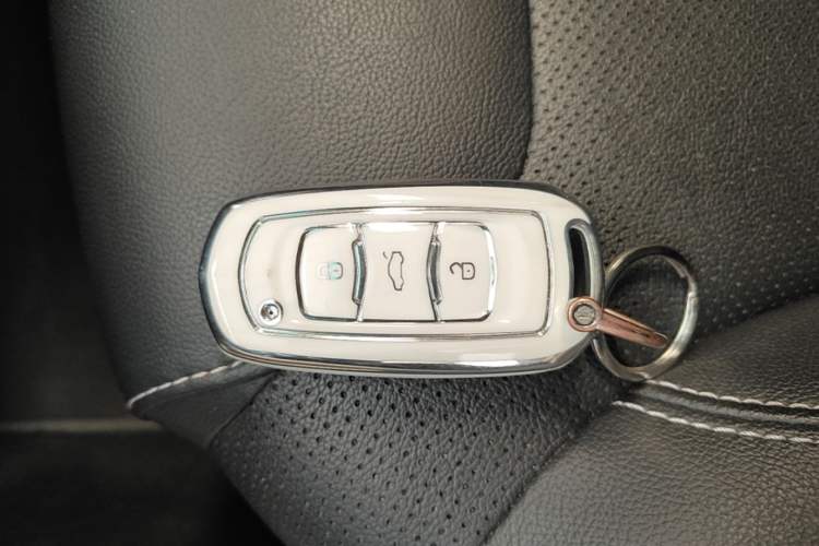Used Geely Auto Vision X3 2017 1.5L Automatic Elite Model Vehicle Key