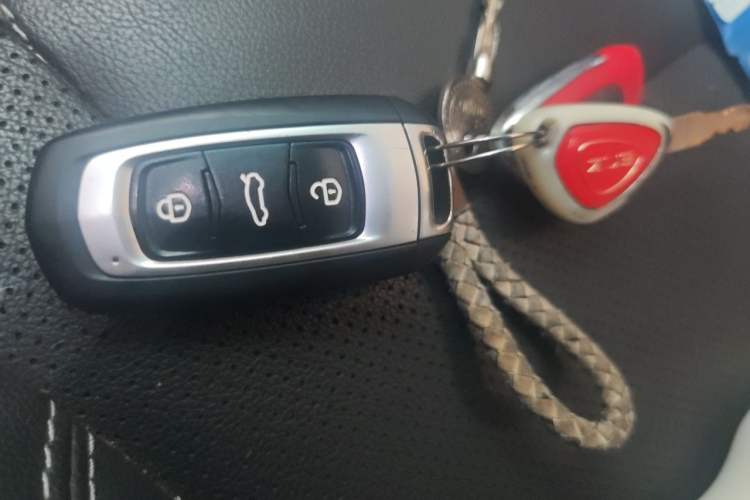 Used Geely Auto Vision X3 2017 1.5L Automatic Elite Model Vehicle Key