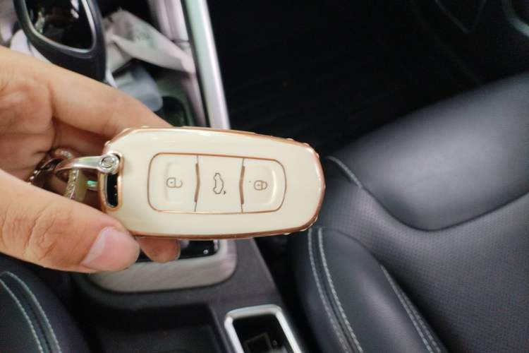 Used Geely Auto Vision X3 2017 1.5L Automatic Elite Model Vehicle Key