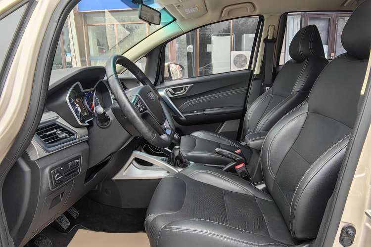 Used Geely Auto Vision X3 2017 1.5L Manual Elite Model Interior 2