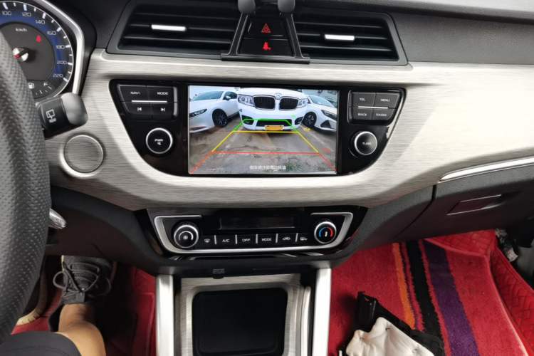 Used Geely Auto Vision X3 2017 1.5L Manual Elite Model Audio And AC Panel