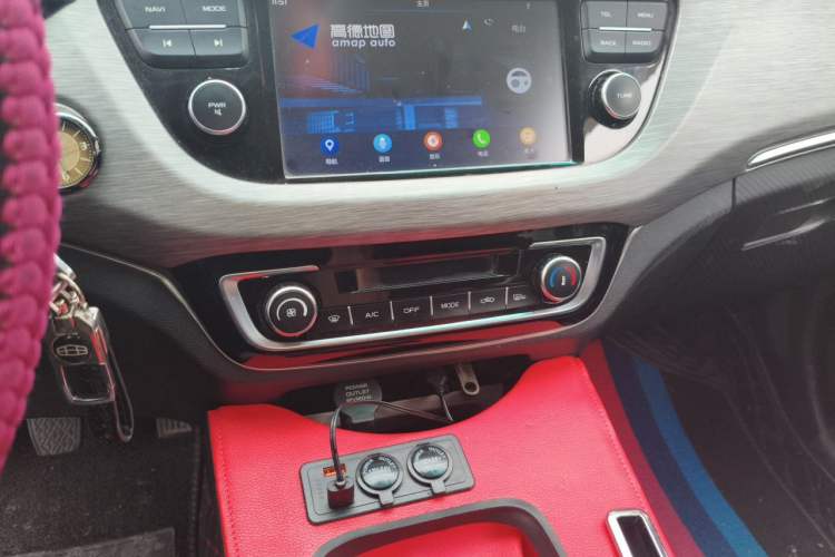 Used Geely Auto Vision X3 2017 1.5L Manual Luxury Model Audio And AC Panel