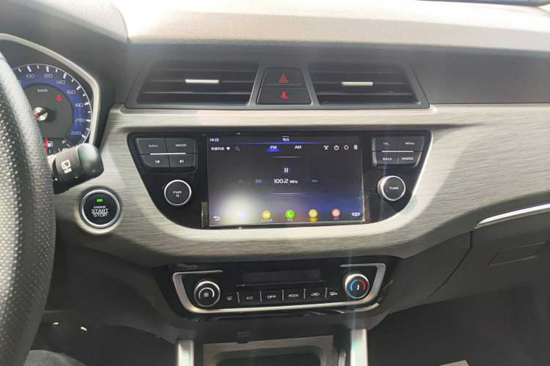Used Geely Auto Vision X3 2017 1.5L Automatic Elite Model Audio And AC Panel