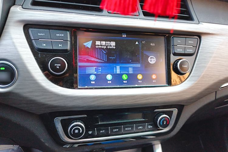 Used Geely Auto Vision X3 2017 1.5L Automatic Elite Model Audio And AC Panel