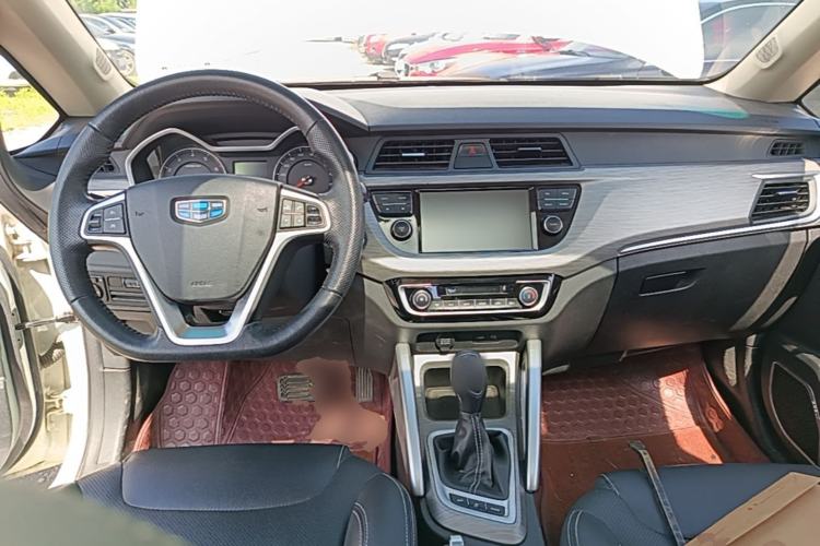 Used Geely Auto Vision X3 2017 1.5L Automatic Luxury Model Center Console