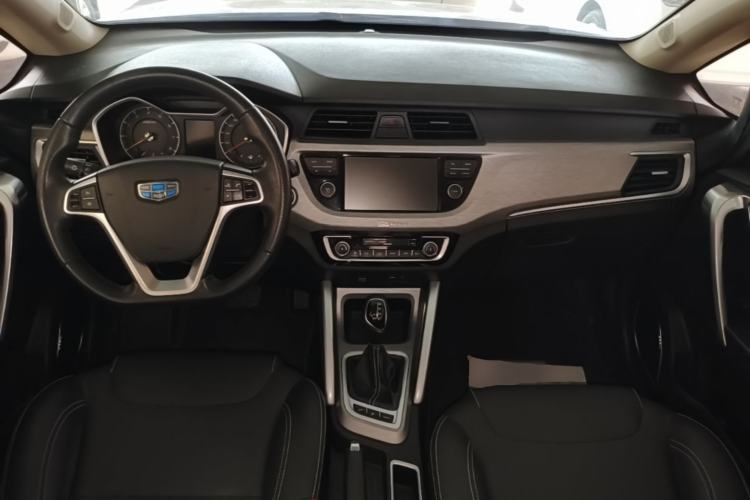 Used Geely Auto Vision X3 2017 1.5L Automatic Luxury Model Center Console