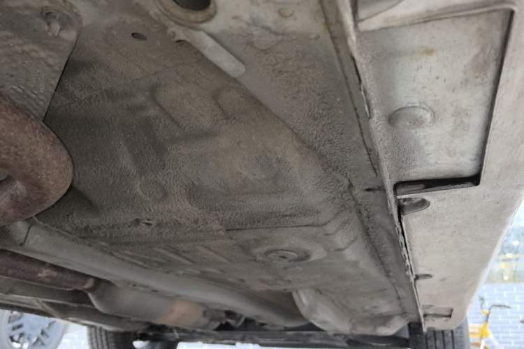 Used Geely Auto Vision X3 2017 1.5L Automatic Elite Model Chassis Rear Right