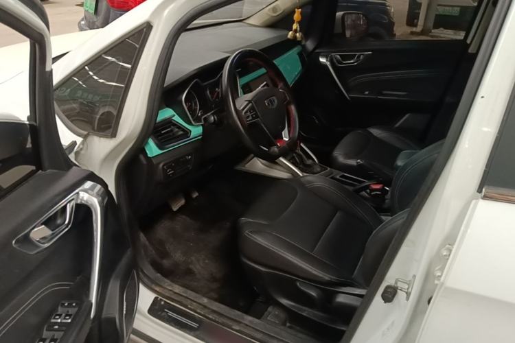 Used Geely Auto Vision X3 2017 1.5L Automatic Luxury Model Driver Seat