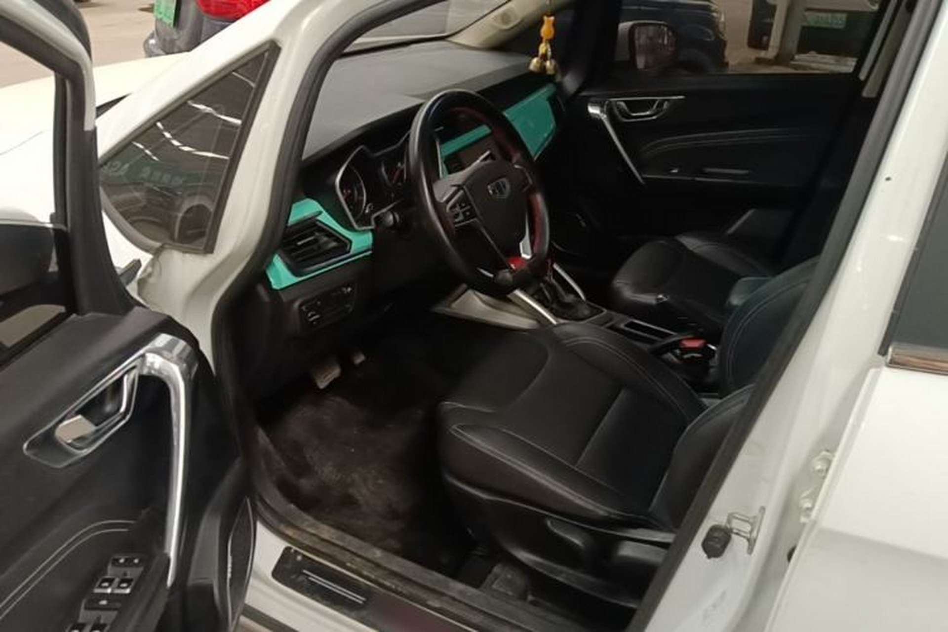 Used Geely Auto Vision X3 2017 1.5L Automatic Luxury Model Driver Seat