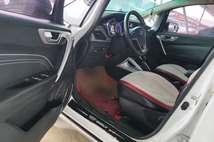 Used Geely Auto Vision X3 2017 1.5L Automatic Elite Model Driver Seat