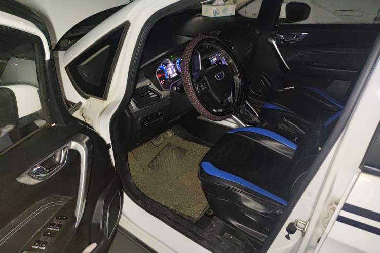 Used Geely Auto Vision X3 2017 1.5L Automatic Luxury Model Driver Seat