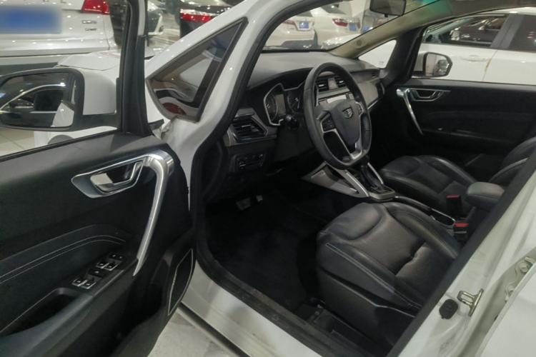 Used Geely Auto Vision X3 2017 1.5L Automatic Elite Model Driver Seat