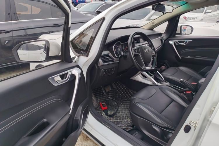 Used Geely Auto Vision X3 2017 1.5L Automatic Luxury Model Driver Seat