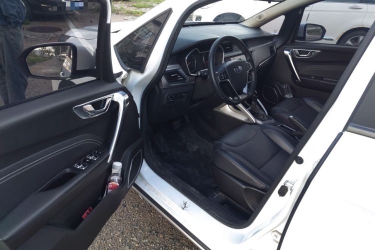 Used Geely Auto Vision X3 2017 1.5L Automatic Elite Model Driver Seat