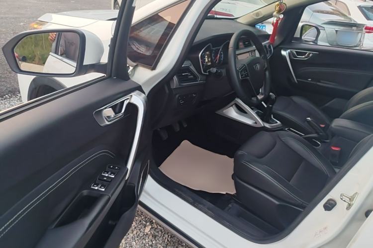 Used Geely Auto Vision X3 2017 1.5L Manual Elite Model Driver Seat