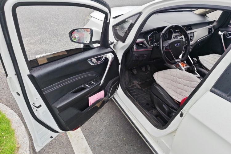Used Geely Auto Vision X3 2017 1.5L Manual Luxury Model Driver Seat