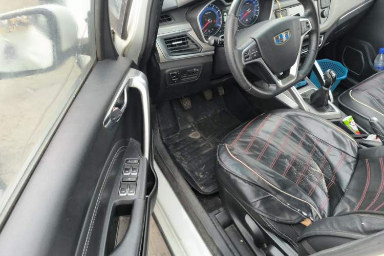 Used Geely Auto Vision X3 2017 1.5L Manual Luxury Model Driver Seat