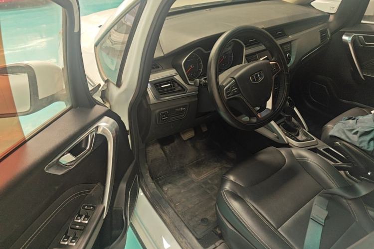 Used Geely Auto Vision X3 2017 1.5L Automatic Luxury Model Driver Seat