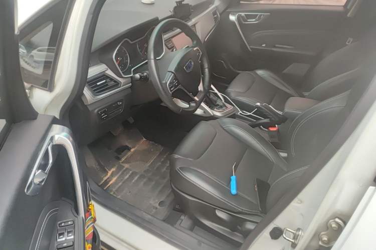 Used Geely Auto Vision X3 2017 1.5L Automatic Luxury Model Driver Seat