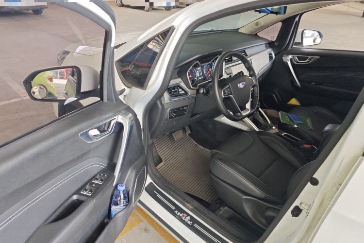 Used Geely Auto Vision X3 2017 1.5L Automatic Elite Model Driver Seat