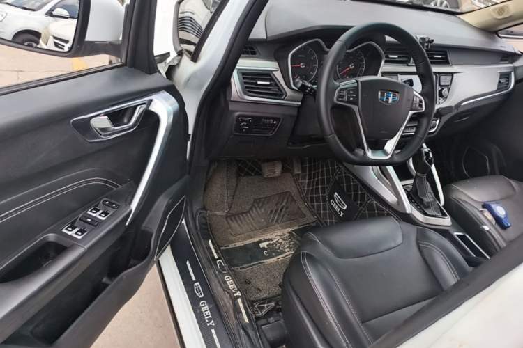 Used Geely Auto Vision X3 2017 1.5L Automatic Elite Model Driver Seat