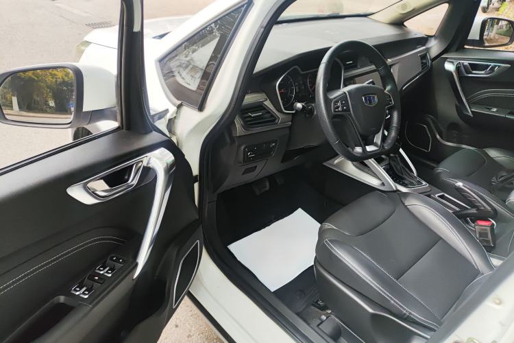 Used Geely Auto Vision X3 2017 1.5L Automatic Elite Model Driver Seat