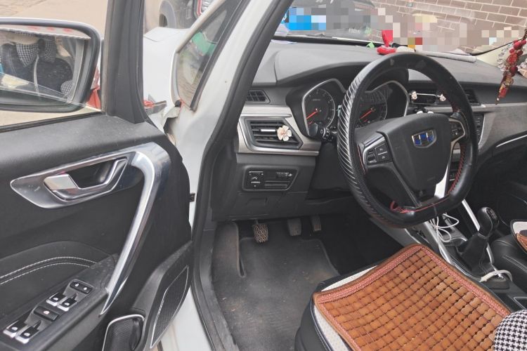 Used Geely Auto Vision X3 2017 1.5L Manual Elite Model Driver Seat