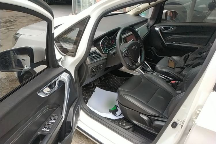 Used Geely Auto Vision X3 2017 1.5L Automatic Luxury Model Driver Seat