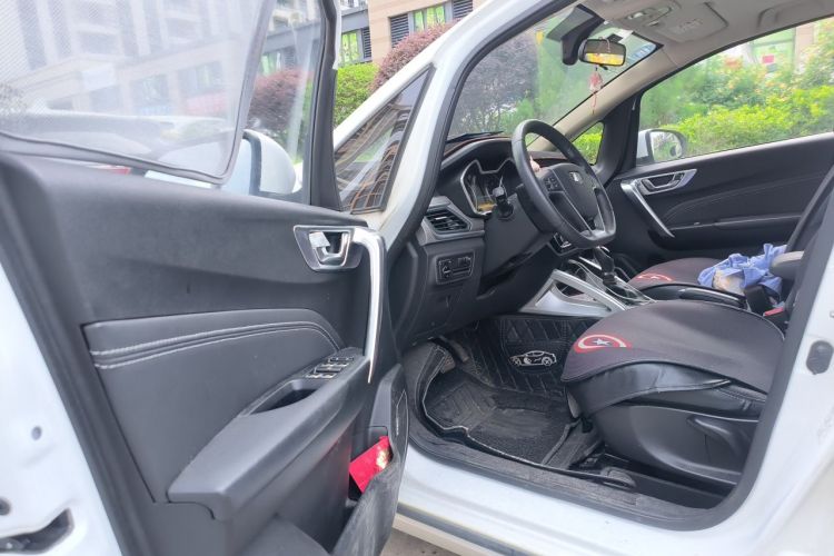 Used Geely Auto Vision X3 2017 1.5L Automatic Luxury Model Driver Seat