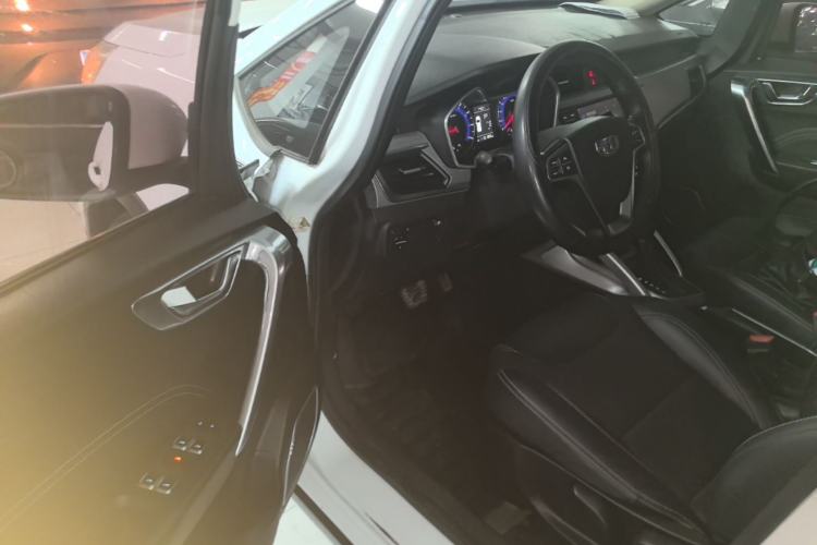 Used Geely Auto Vision X3 2017 1.5L Automatic Luxury Model Driver Seat
