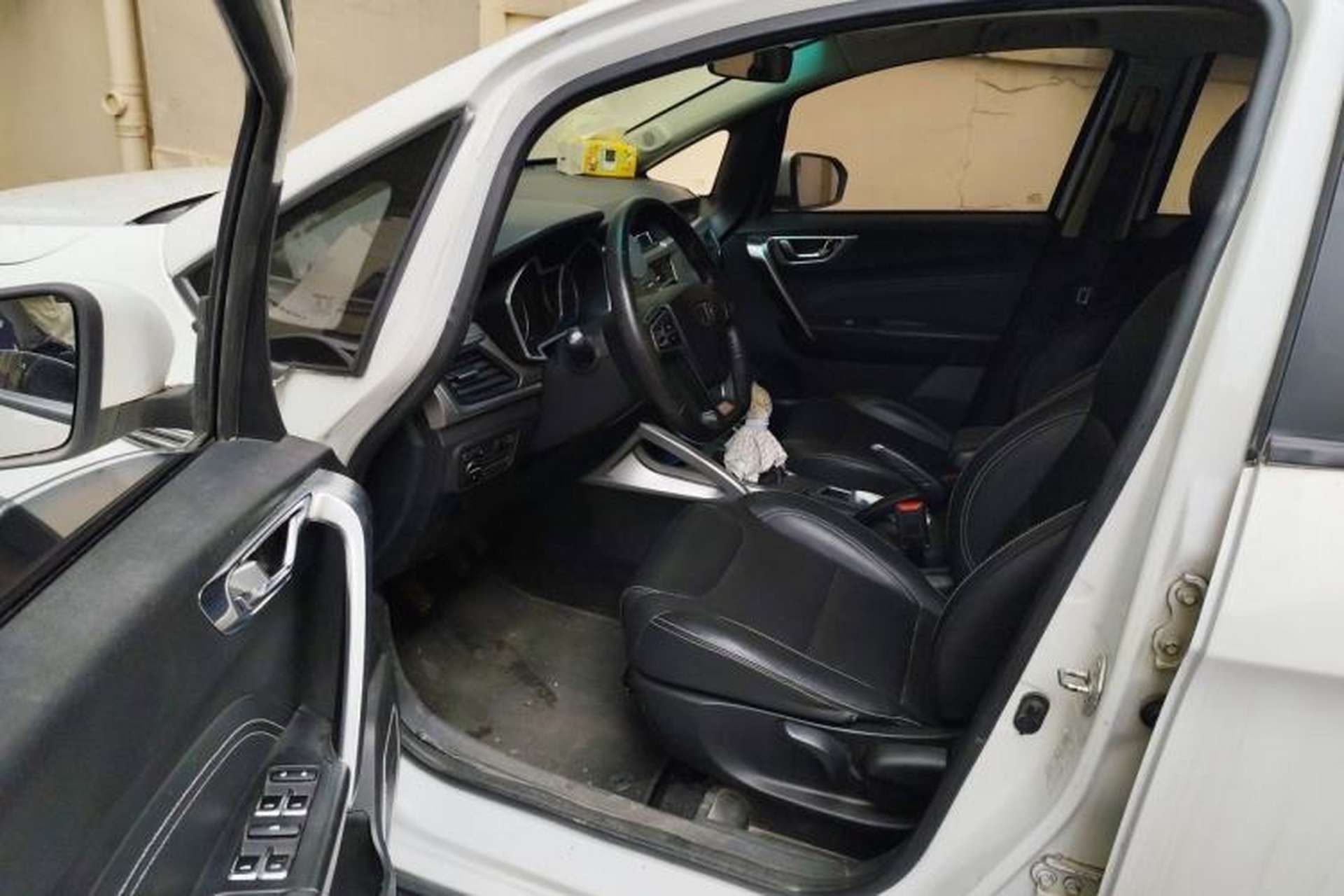 Used Geely Auto Vision X3 2017 1.5L Manual Luxury Model Driver Seat