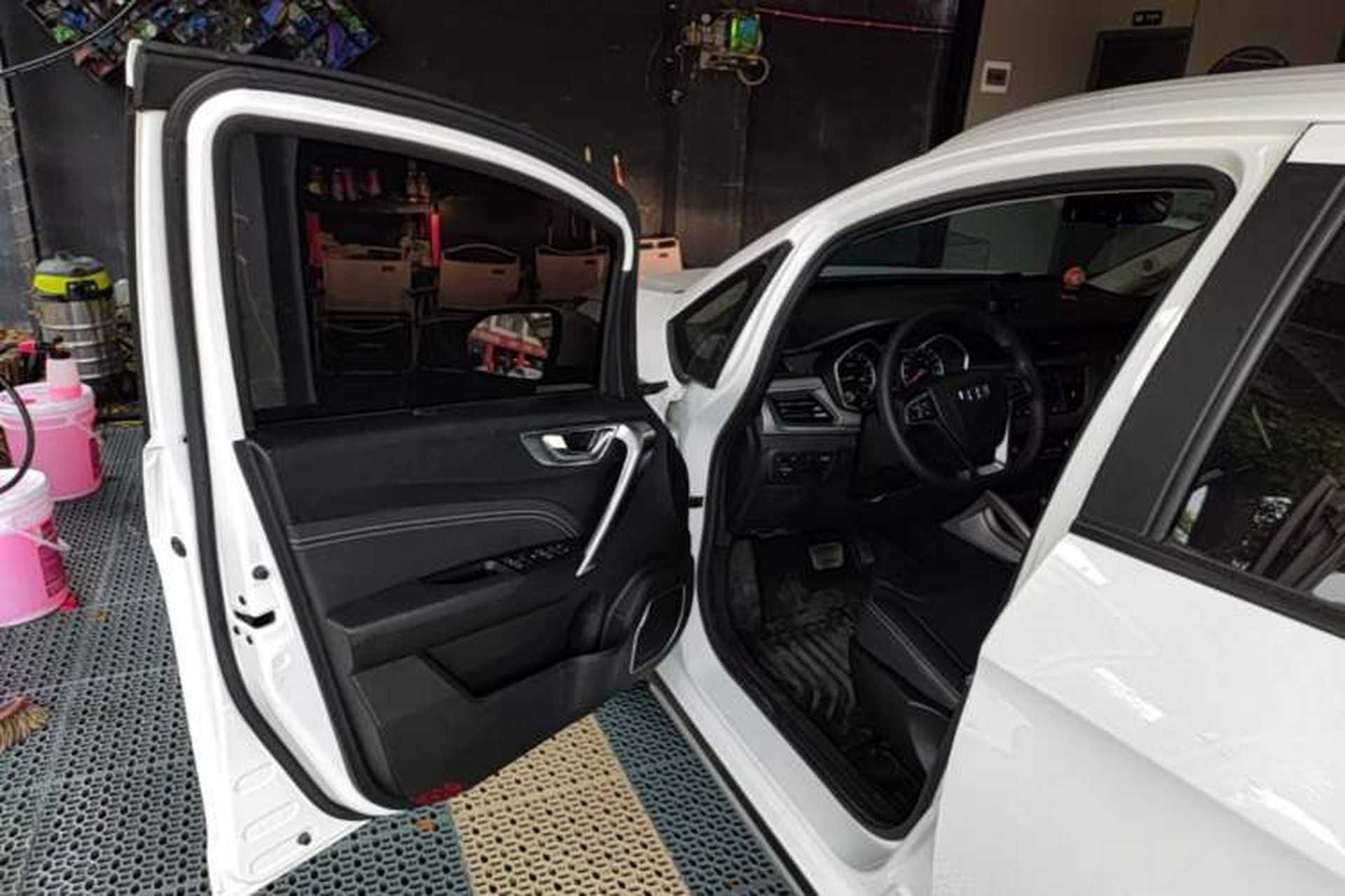 Used Geely Auto Vision X3 2017 1.5L Automatic Elite Model Driver Seat