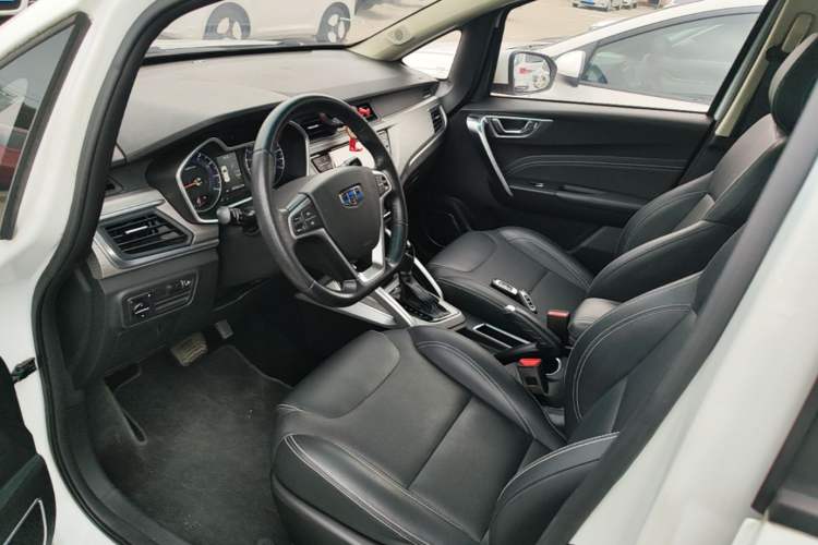 Used Geely Auto Vision X3 2017 1.5L Automatic Elite Model Driver Seat