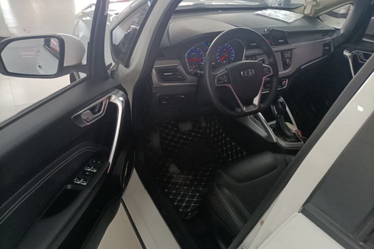 Used Geely Auto Vision X3 2017 1.5L Automatic Luxury Model Driver Seat