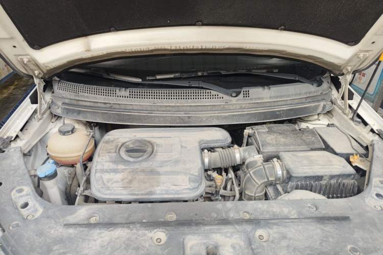 Used Geely Auto Vision X3 2017 1.5L Automatic Luxury Model Engine Bay