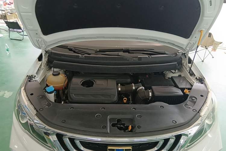 Used Geely Auto Vision X3 2017 1.5L Automatic Elite Model Engine Bay