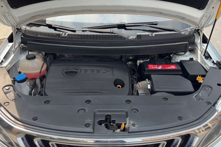 Used Geely Auto Vision X3 2017 1.5L Manual Luxury Model Engine Bay