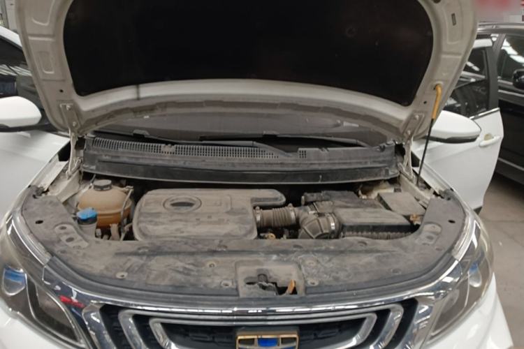 Used Geely Auto Vision X3 2017 1.5L Automatic Luxury Model Engine Bay