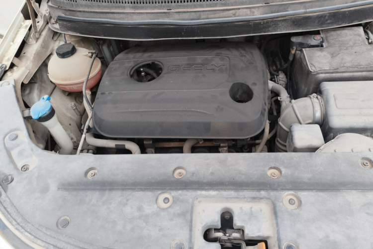 Used Geely Auto Vision X3 2017 1.5L Manual Luxury Model Engine Bay