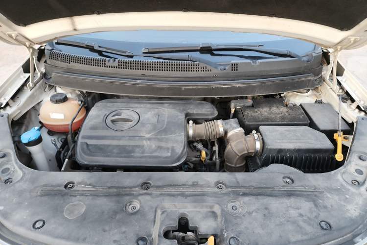 Used Geely Auto Vision X3 2017 1.5L Automatic Elite Model Engine Bay