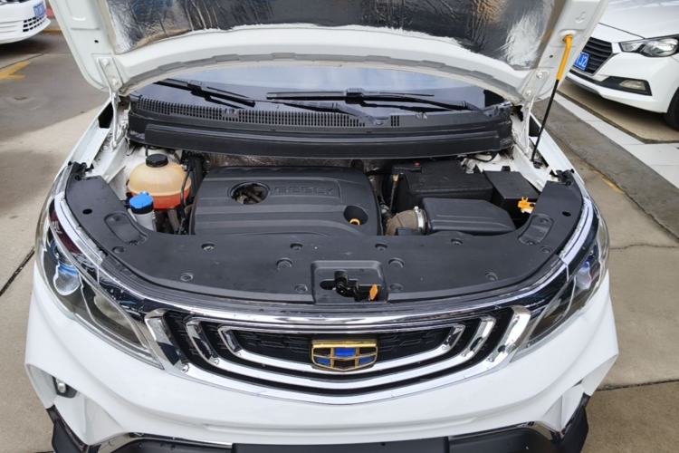 Used Geely Auto Vision X3 2017 1.5L Manual Luxury Model Engine Bay