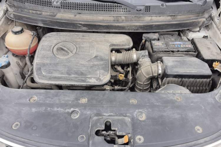 Used Geely Auto Vision X3 2017 1.5L Automatic Elite Model Engine Bay