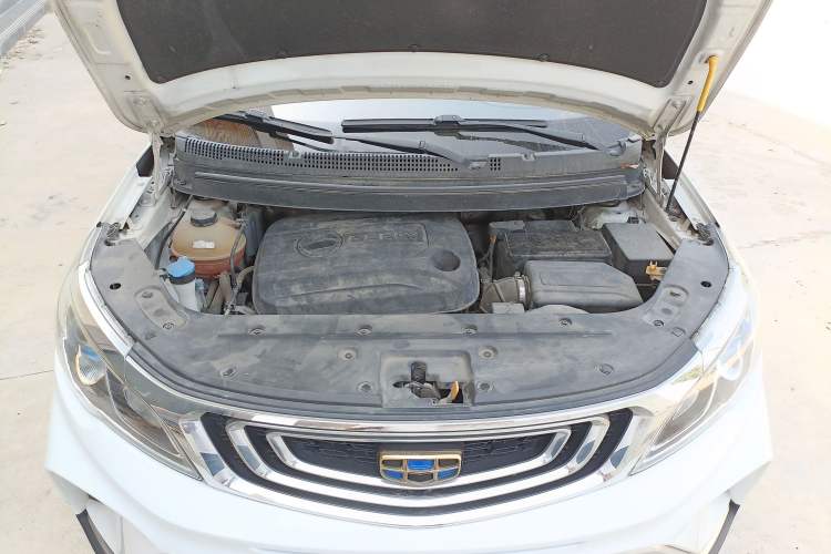 Used Geely Auto Vision X3 2017 1.5L Manual Luxury Model Engine Bay