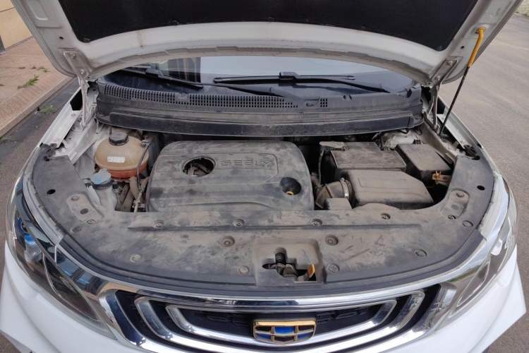 Used Geely Auto Vision X3 2017 1.5L Manual Elite Model Engine Bay